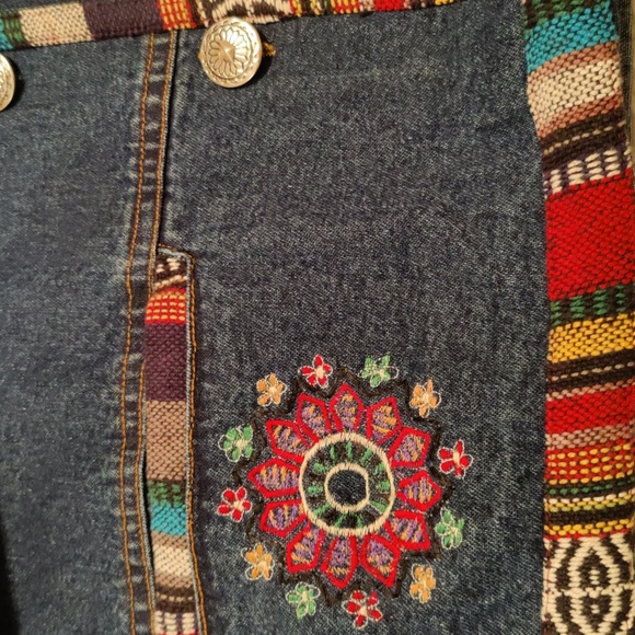 Vintage Women's S Collection Aztec Inspired Embroidered Denim Jacket Medium #700 - Picture 6 of 9